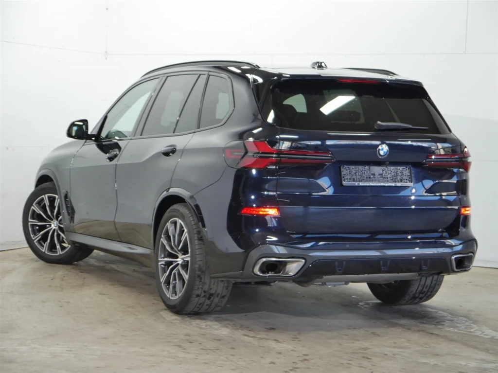 BMW X5 xDrive30d - изображение 8
