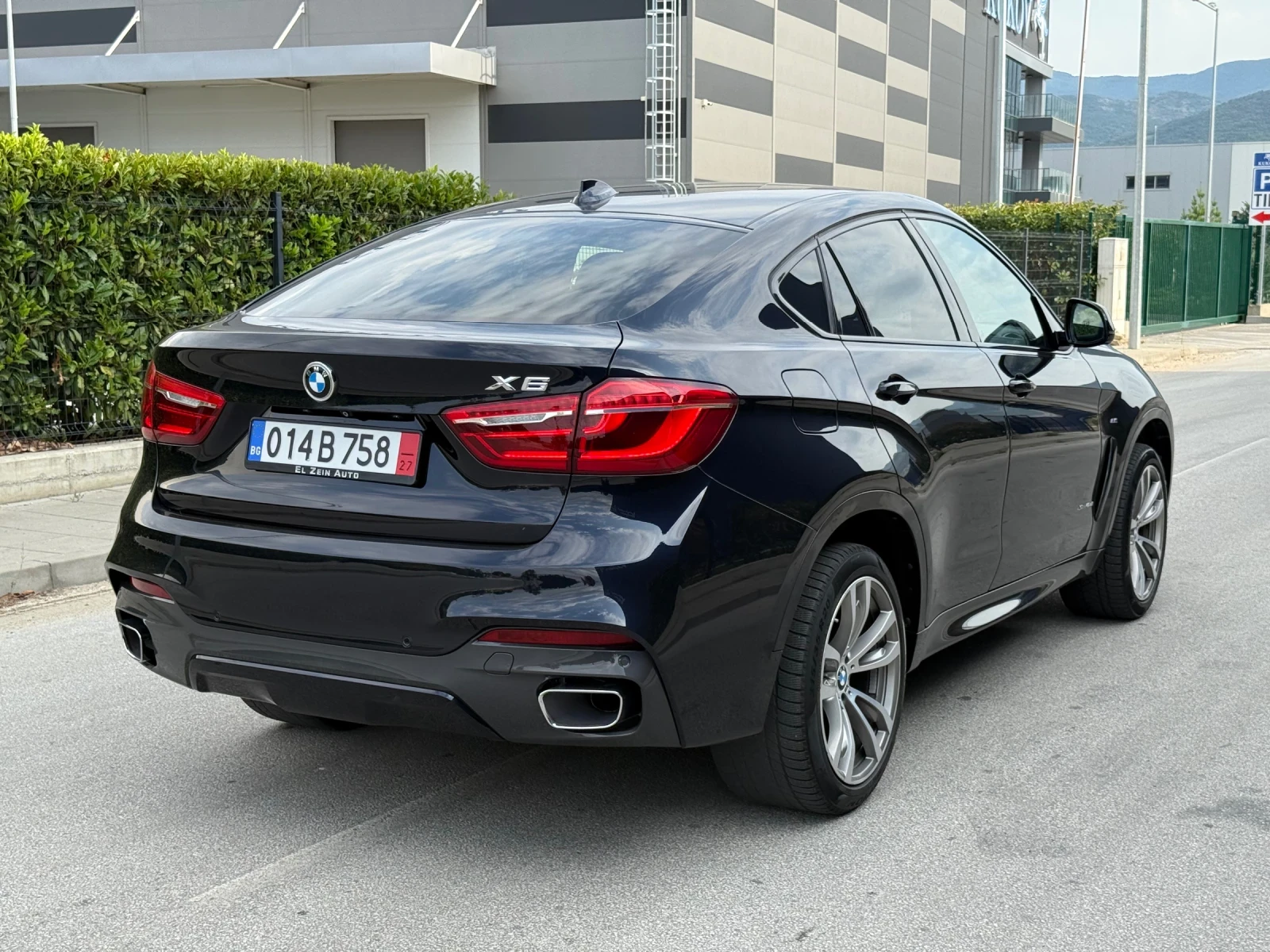 BMW X6 4.0D-М-ПАКЕТ-DIGITAL-360-КАМЕРИ-LANE-ASSIST-HARMAN - изображение 3