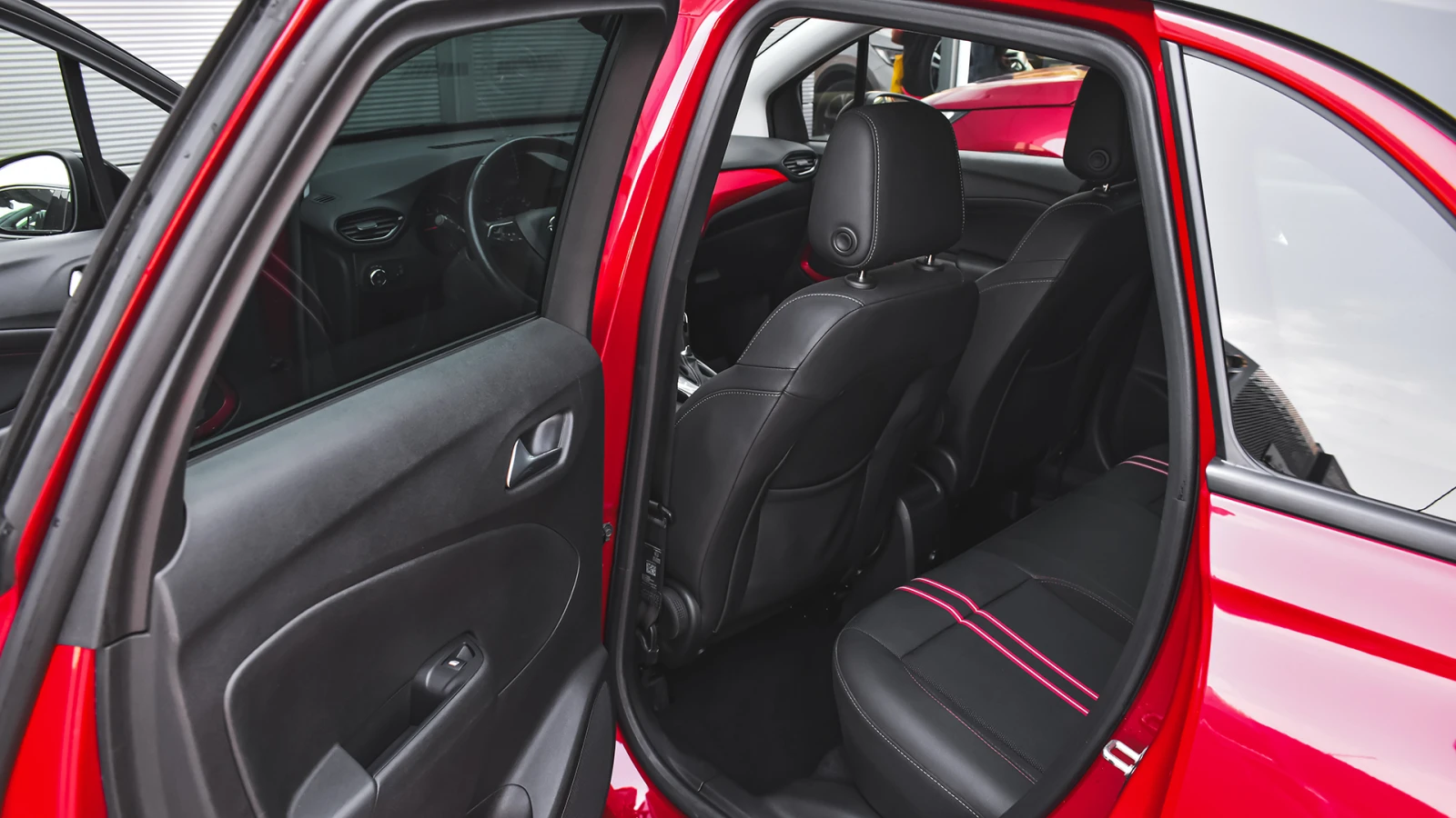 Opel Crossland X 1.2 Turbo GS Line Automatic - изображение 9