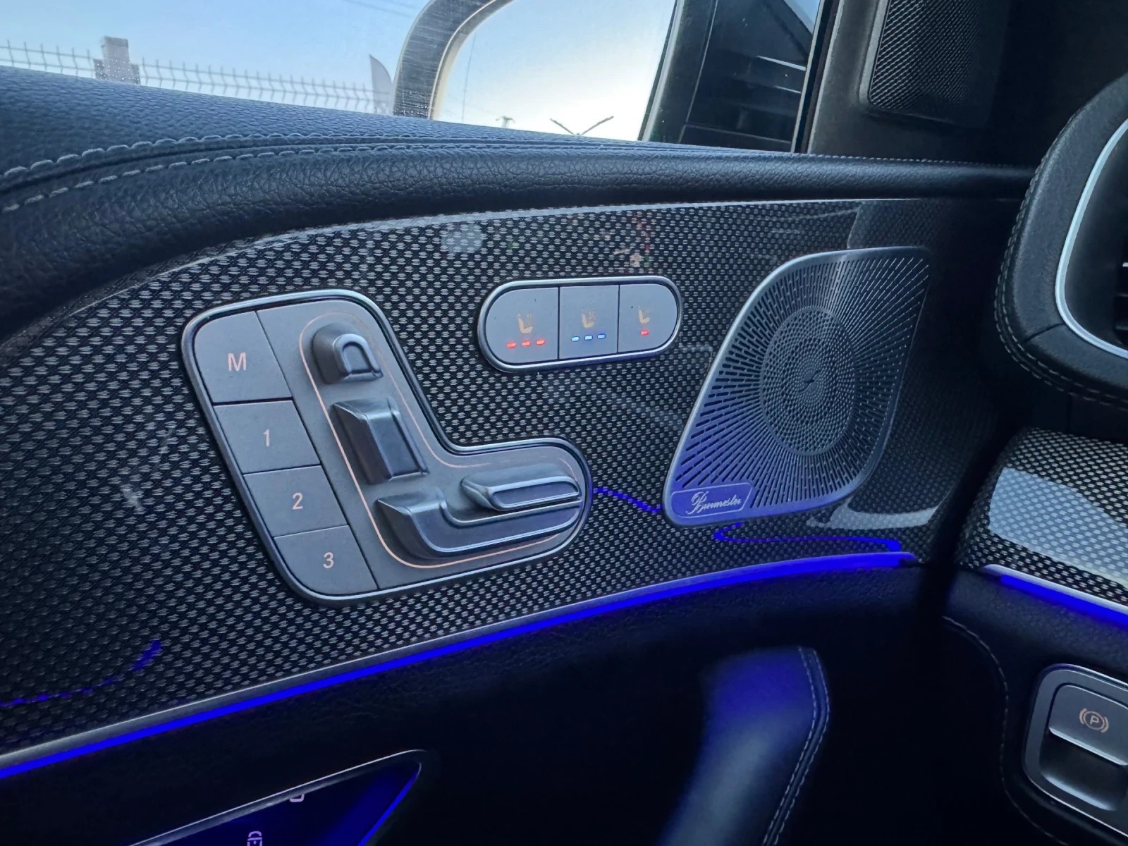 Mercedes-Benz GLE 53 4MATIC AMG COUPE premium, снимка 16 - Автомобили и джипове - 53801055