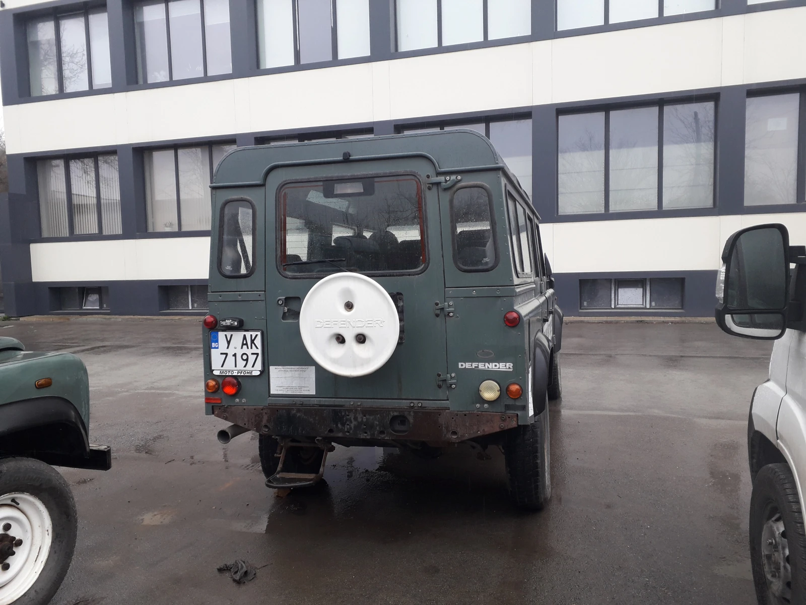 Land Rover Defender 110, снимка 7 - Автомобили и джипове - 54781630