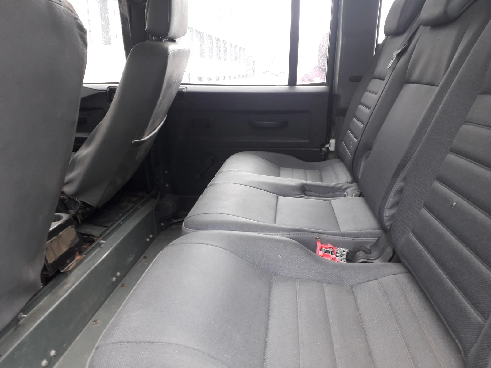 Land Rover Defender 110, снимка 10 - Автомобили и джипове - 54781630