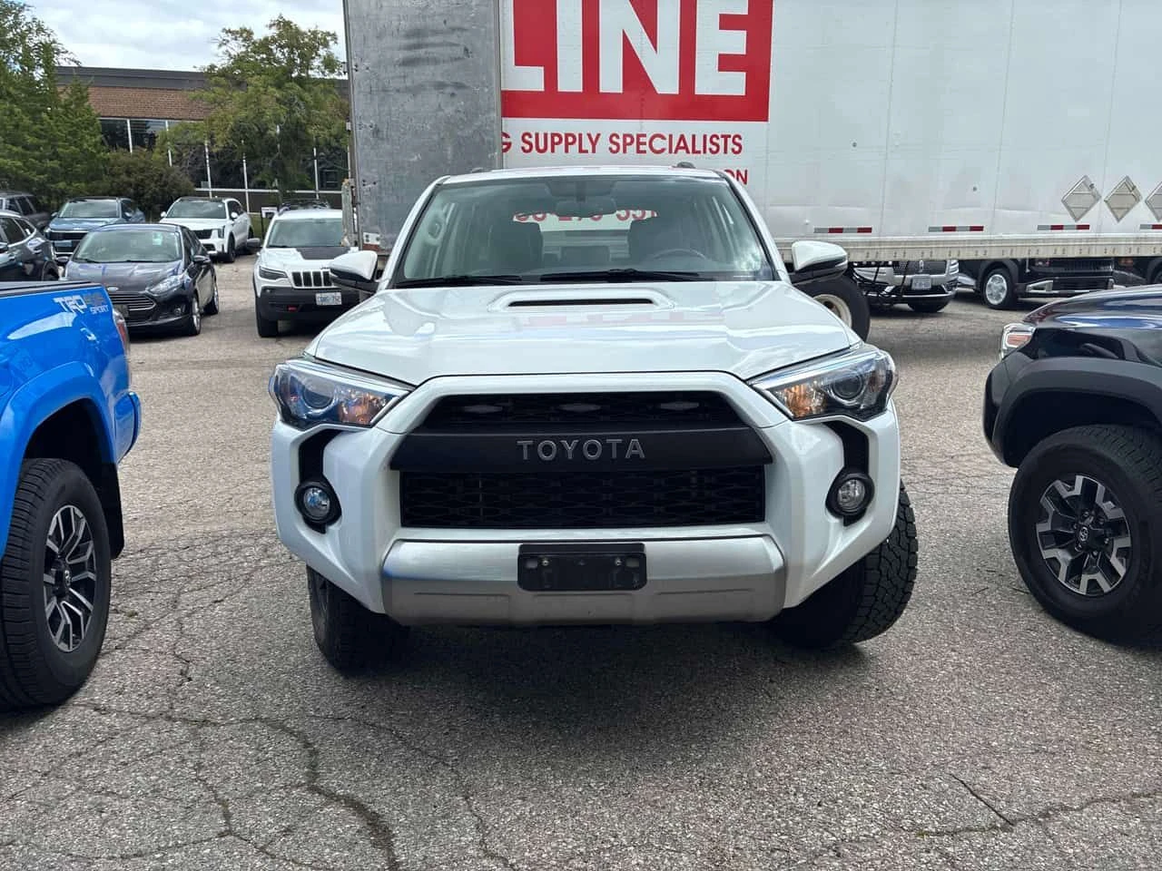 Toyota 4runner * 4WD * CARFAX * ОПЦИЯ ЗА ФИНАНСИРАНЕ , снимка 6 - Автомобили и джипове - 55224249