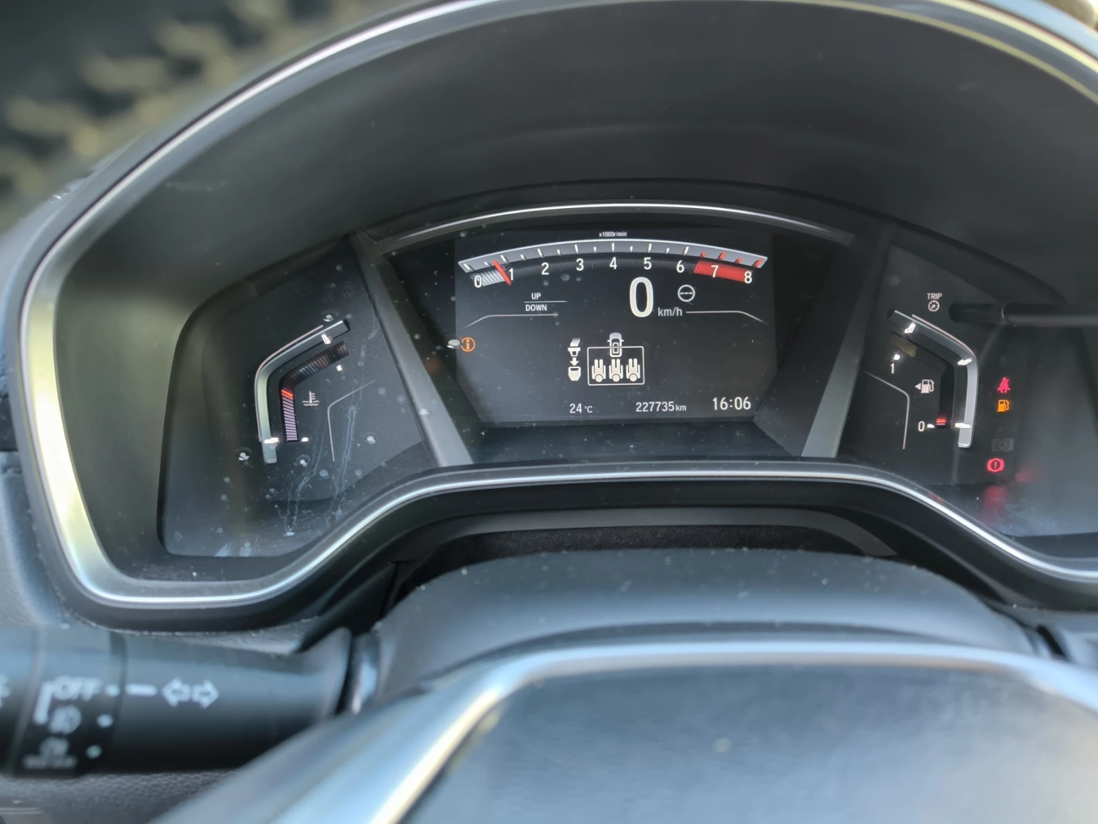 Honda Cr-v 1.5 VTEC AWD, снимка 5 - Автомобили и джипове - 55779994