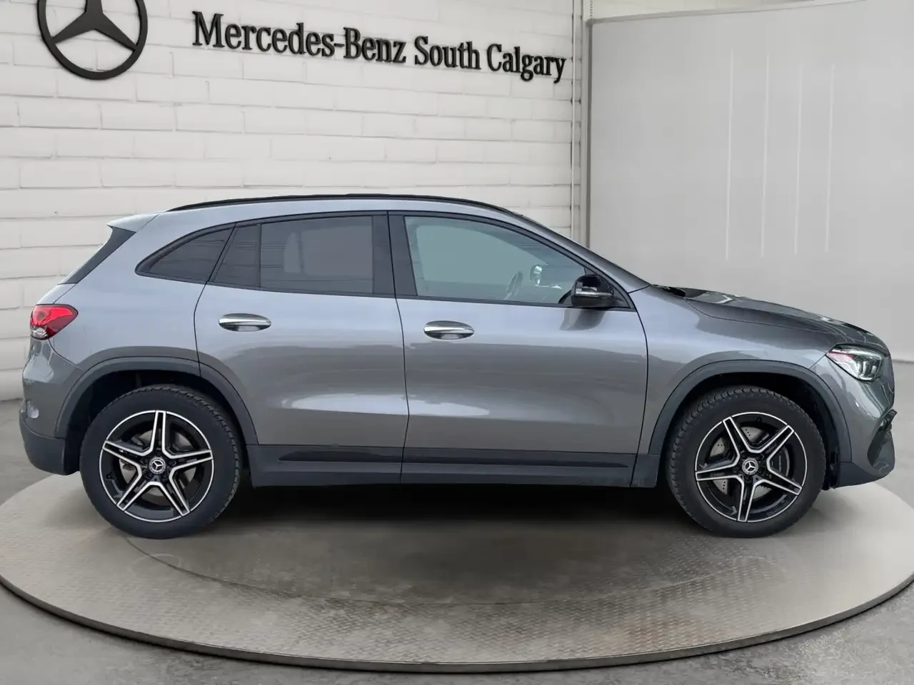 Mercedes-Benz GLA 250, снимка 4 - Автомобили и джипове - 56227362