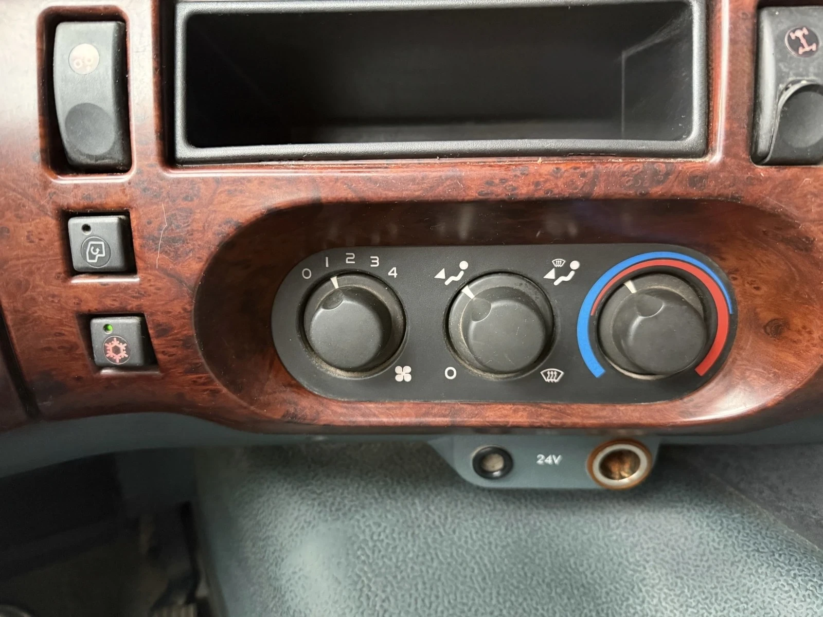 Daf CF 75.360 | Mobile.bg � ����������� 17