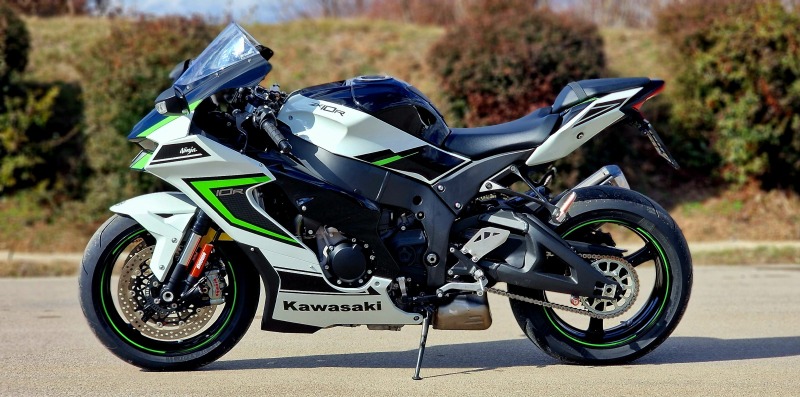 Kawasaki Ninja ZX10R, снимка 5 - Мотоциклети и мототехника - 44432559