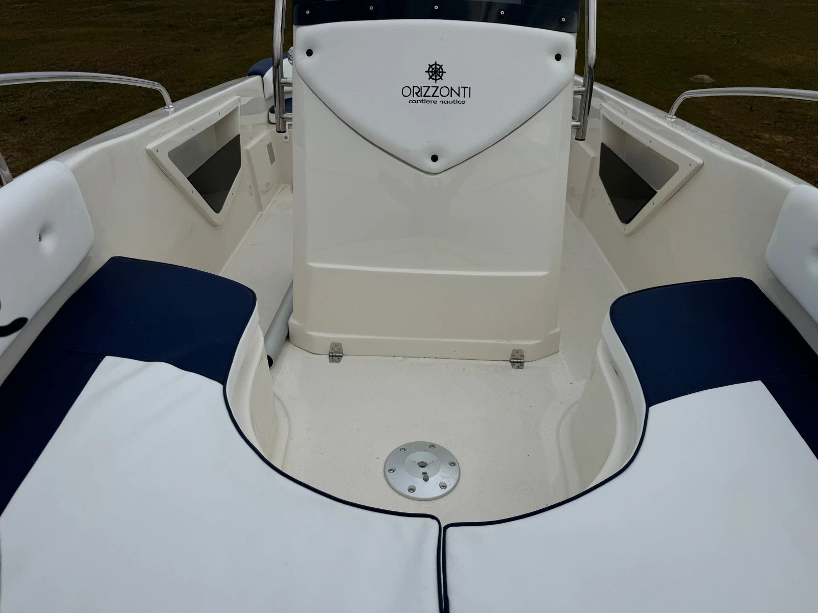 Лодка Yamaha Оризонти, снимка 8 - Воден транспорт - 53733631