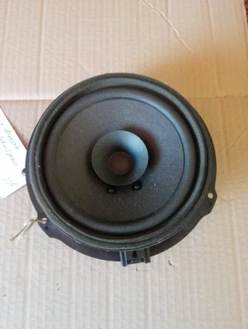 Тонколона задна дясна Форд Фиеста 4вр. 10г.