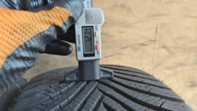 Гуми Зимни 215/55R16, снимка 4