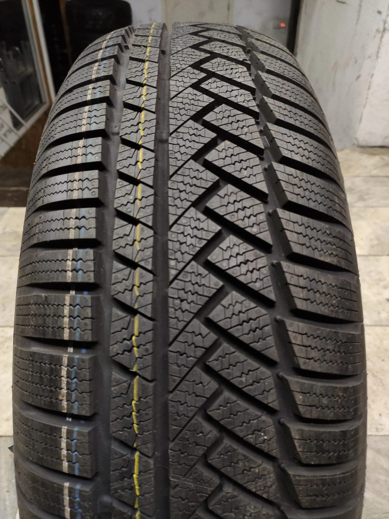  235/65R17 | Mobile.bg   4