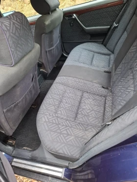 Mercedes-Benz C 200, снимка 5