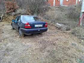 Mercedes-Benz C 200, снимка 2