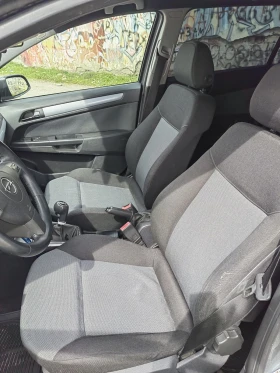 Opel Astra 1.6 , снимка 8
