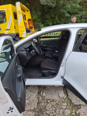 Обява за продажба на Renault Clio 1.5 ~13 900 лв. - изображение 10
