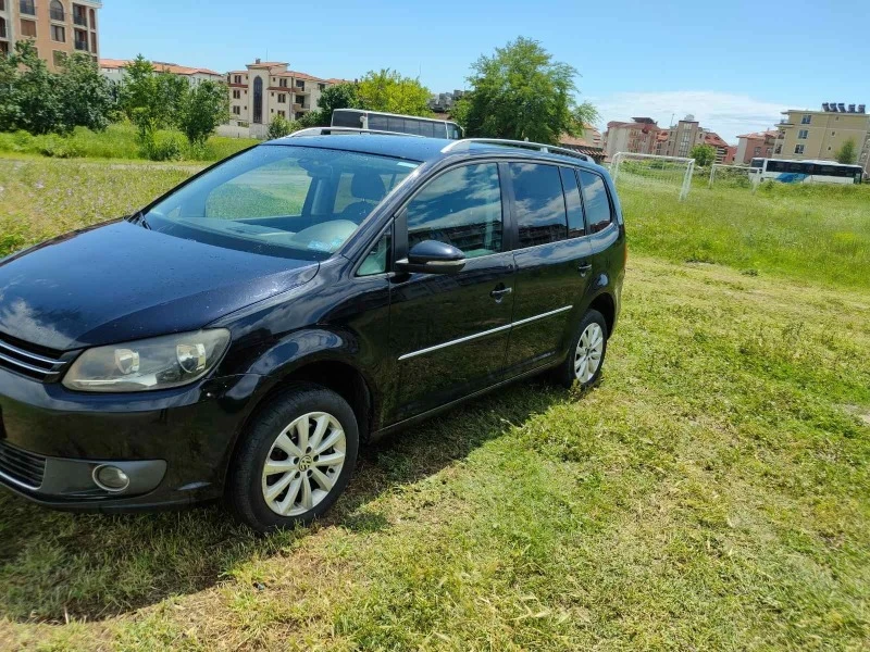 VW Touran, снимка 2 - Автомобили и джипове - 47422426