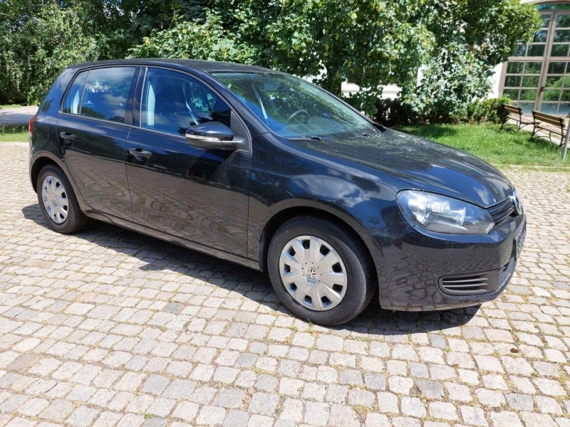 VW Golf 1, 4i 80ps СТАРИЯ МОТОР!!!, снимка 2 - Автомобили и джипове - 46446350