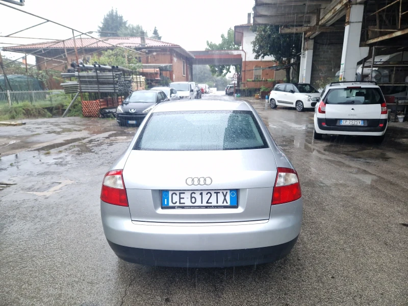 Audi A4 1 9TDI, 131кс, 02г, 190х.км.КАТО НОВА, снимка 4 - Автомобили и джипове - 47515881