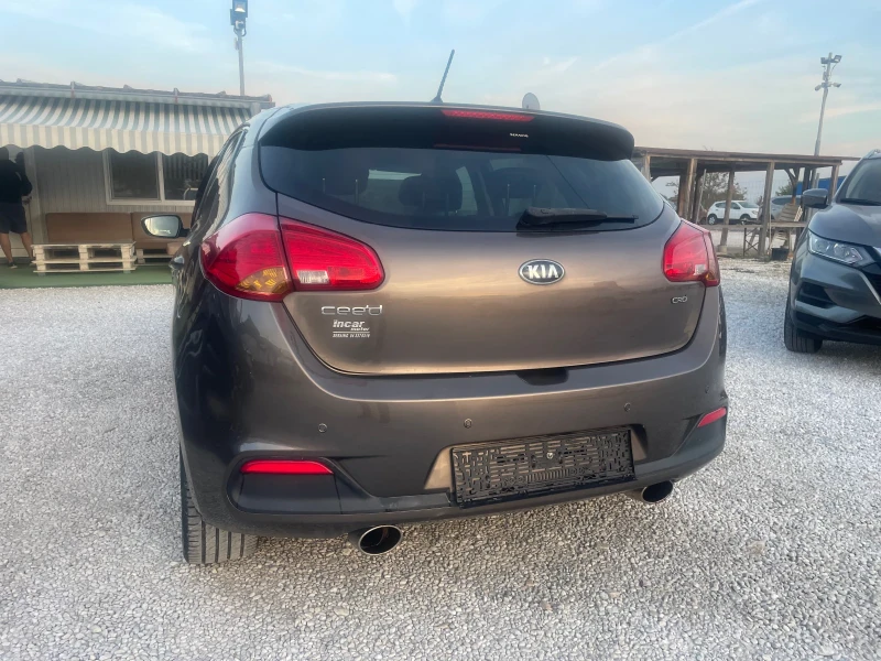 Kia Ceed 1, 6, снимка 8 - Автомобили и джипове - 47779228