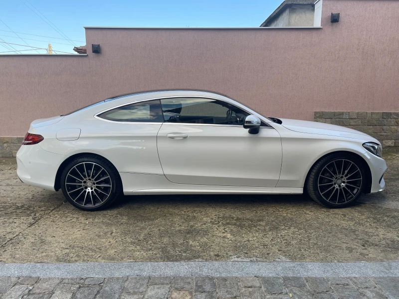 Mercedes-Benz C 220 AMG Coupe, снимка 4 - Автомобили и джипове - 48014725