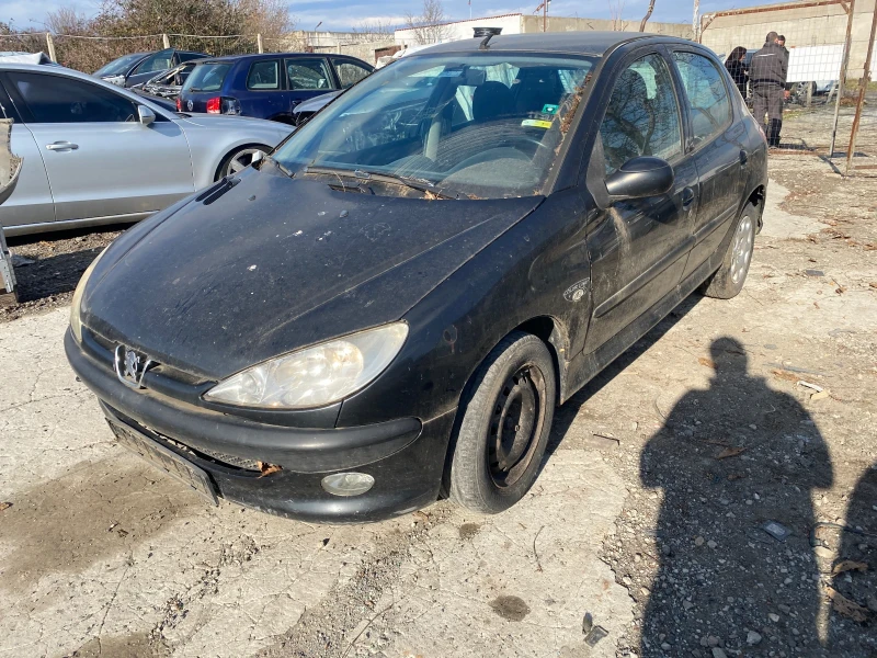 Peugeot 206 1.4, снимка 2 - Автомобили и джипове - 48136412