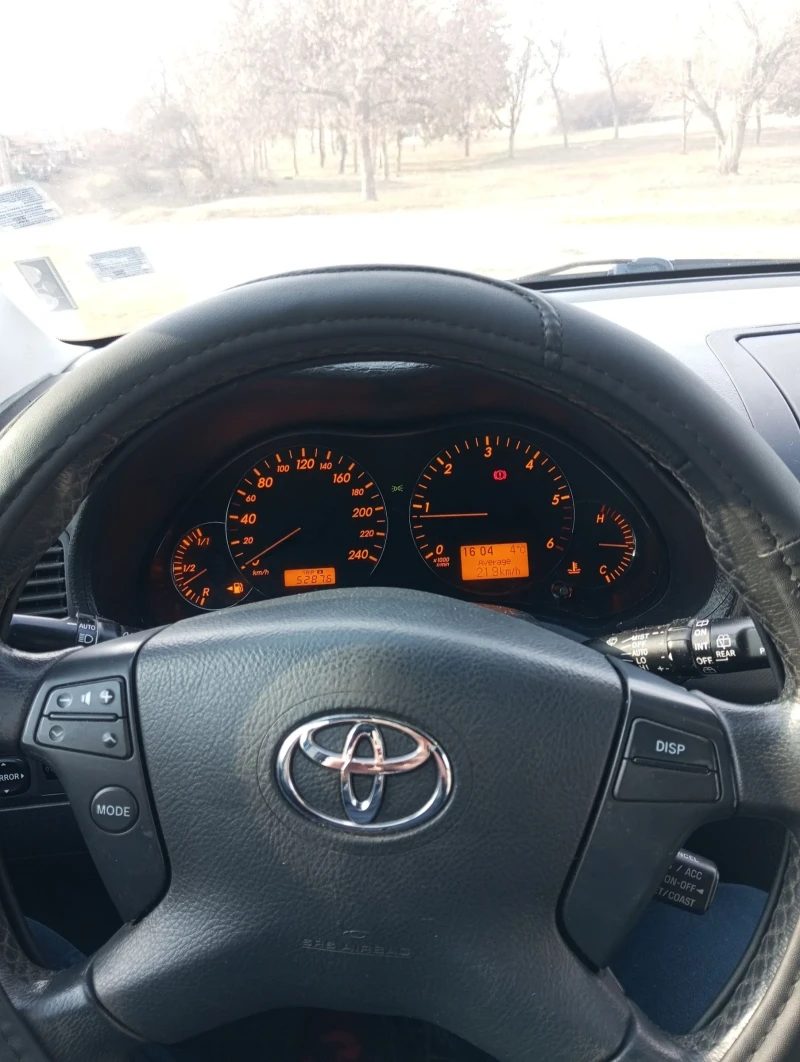 Toyota Avensis, снимка 14 - Автомобили и джипове - 48954879