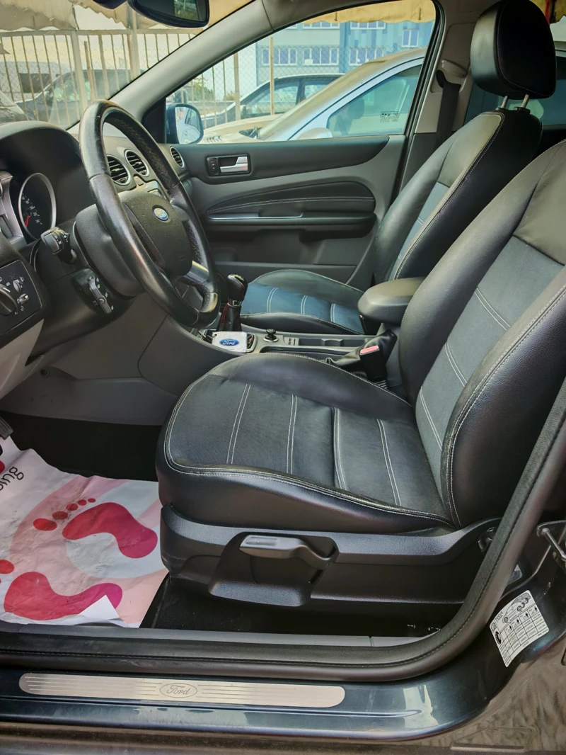 Ford Focus 2.0бен. газ топ, снимка 8 - Автомобили и джипове - 52531280