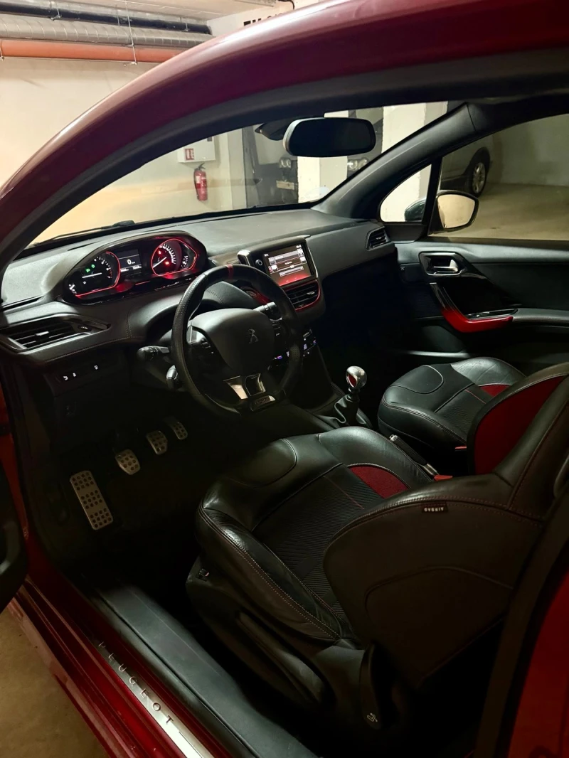 Peugeot 208 GTi TURBO 200 к.с. 2015г., снимка 12 - Автомобили и джипове - 52917889