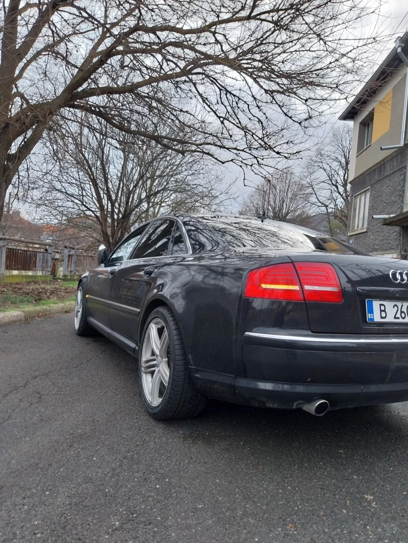 Audi A8 3.2 benzin много запазен аутомобил, снимка 5 - Автомобили и джипове - 53053832