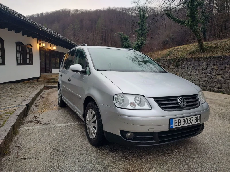 VW Golf 1.6i, снимка 3 - Автомобили и джипове - 53497088