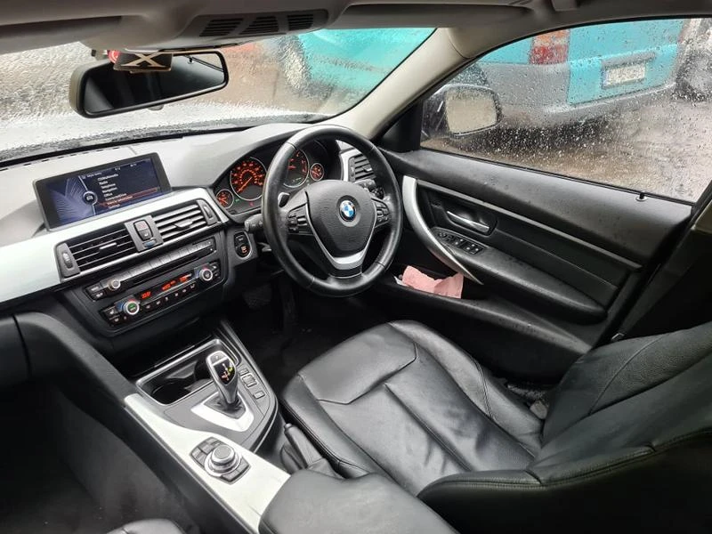 BMW 320 3бр. 318D 320D  кожен салон, снимка 5 - Автомобили и джипове - 34502611