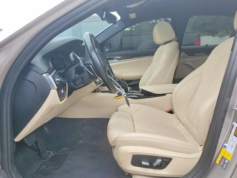 BMW 520, снимка 7 - Автомобили и джипове - 54599627