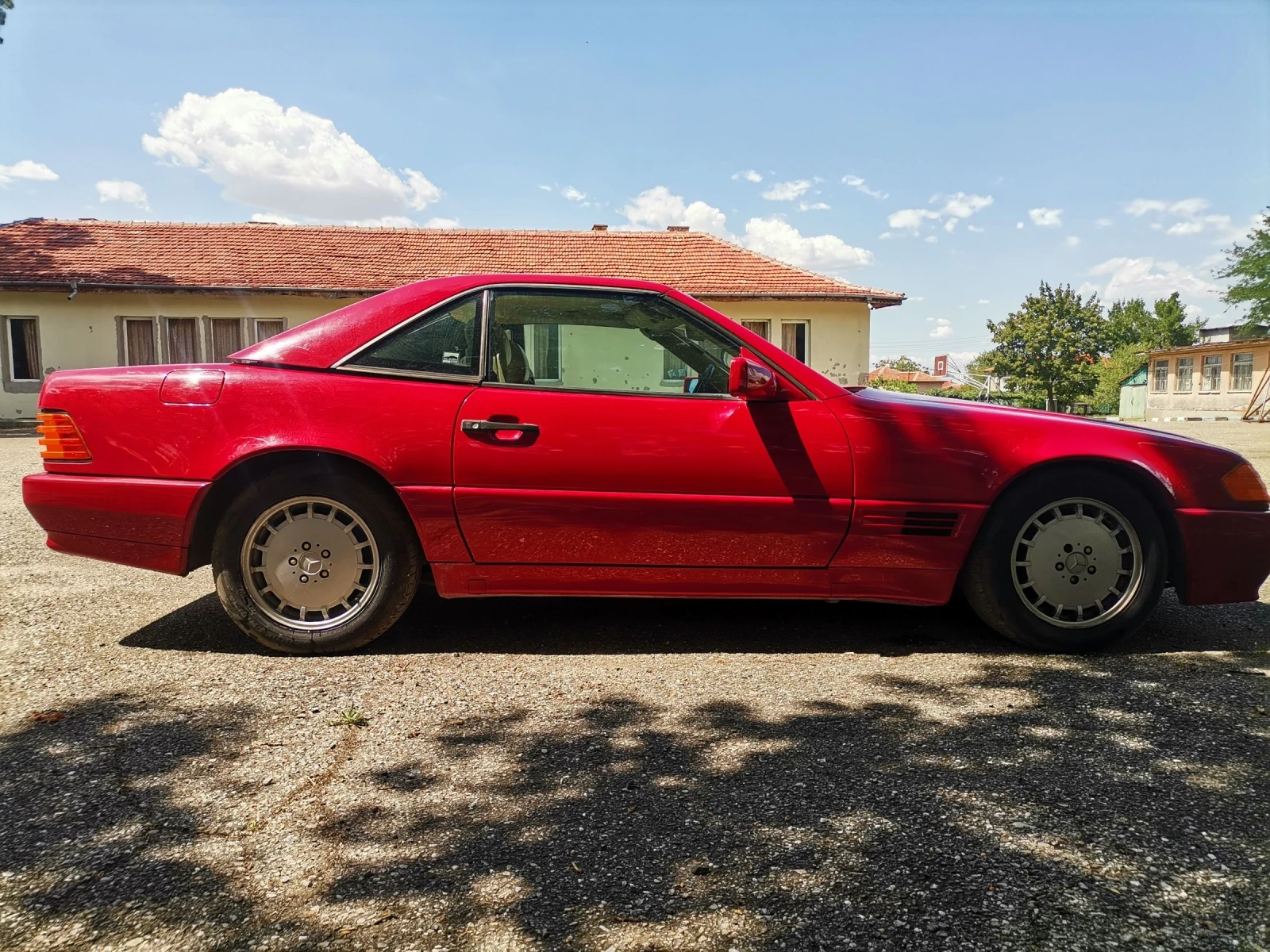 Mercedes-Benz SL 300 - изображение 4