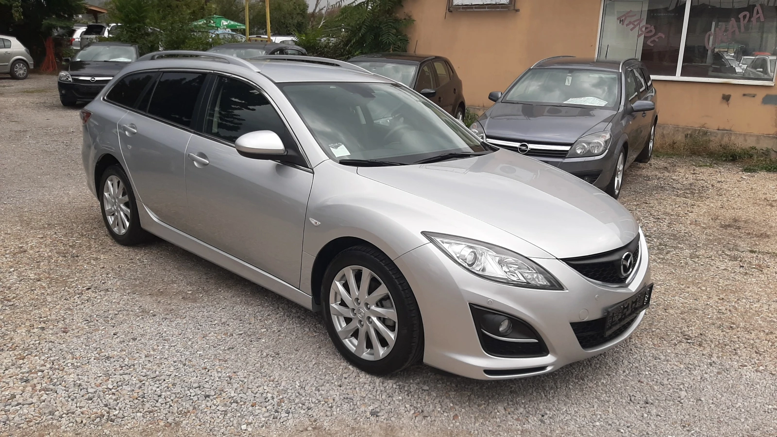 Mazda 6 2.2D 106000км - изображение 3