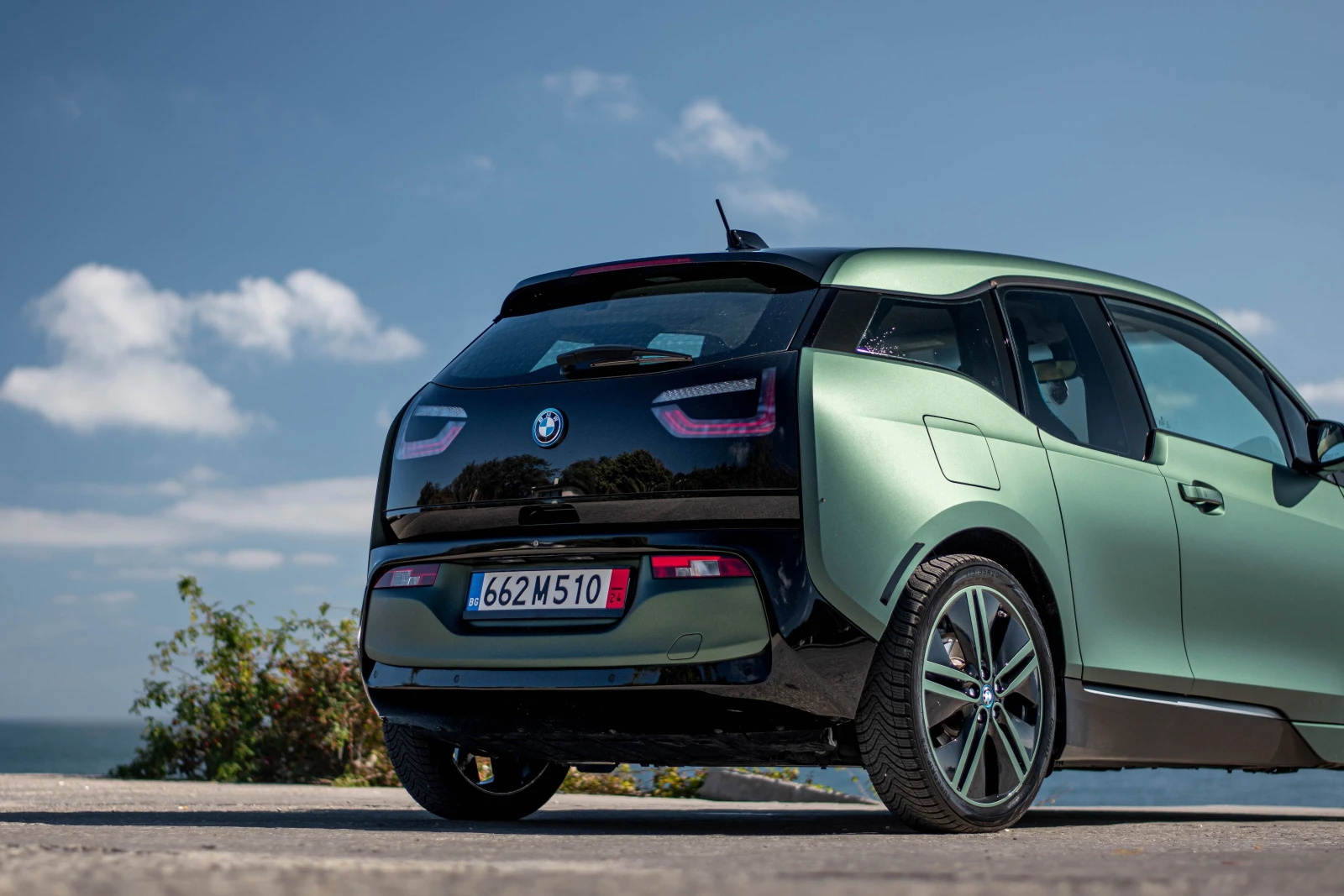 BMW i3 120Ah - iS - 184hp - изображение 4