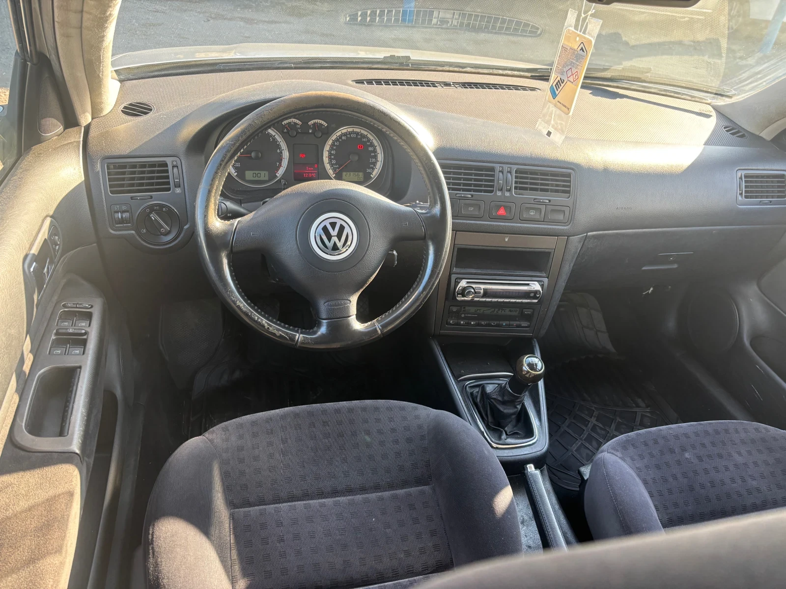 VW Bora 1.6 - изображение 8