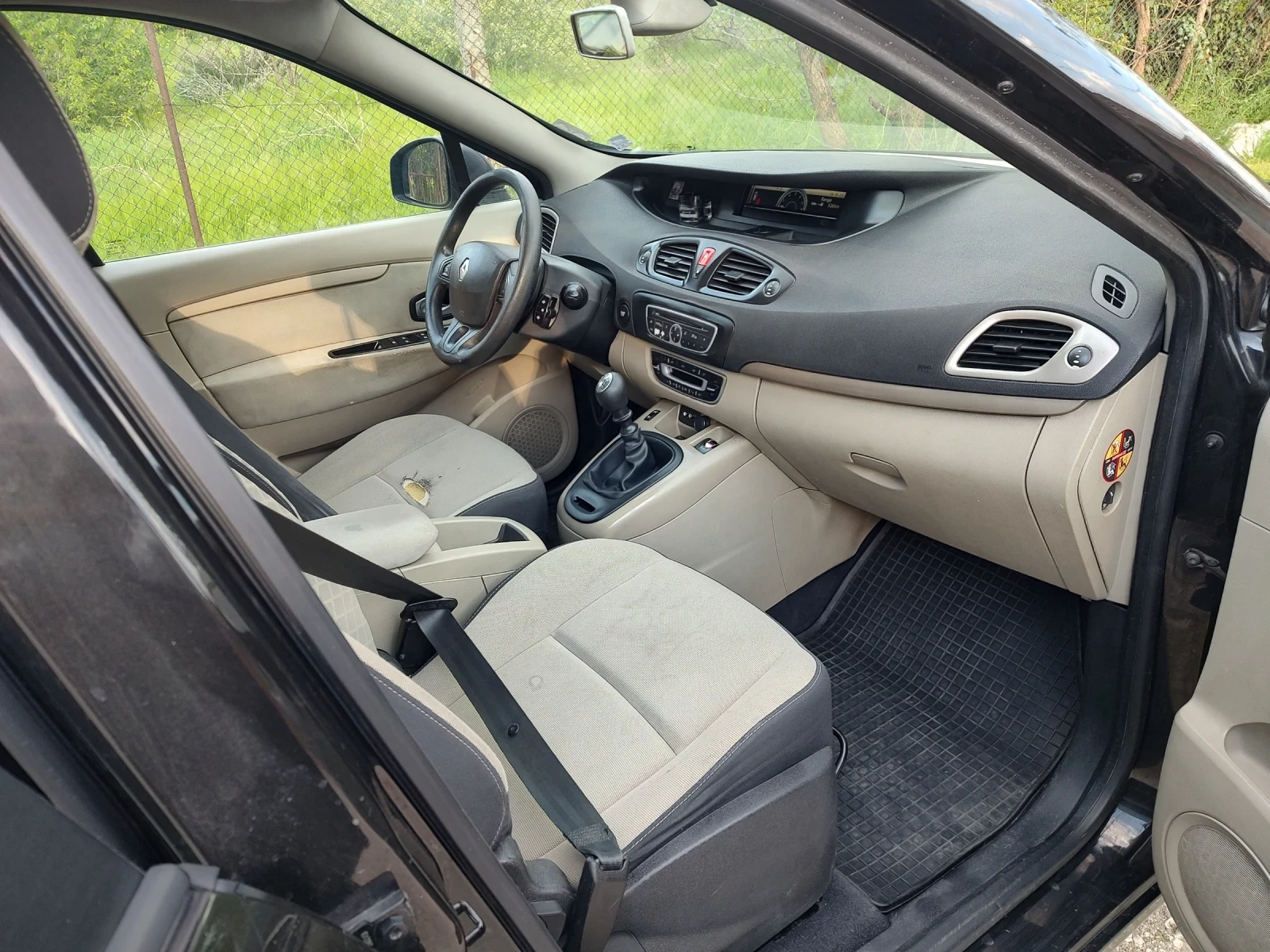 Renault Grand scenic 1.5dCi 7места  - изображение 9
