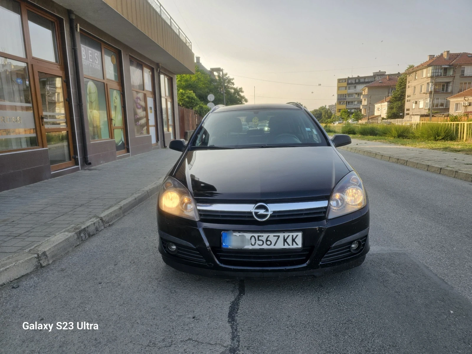 Opel Astra 1, 7 CDTI  - изображение 2