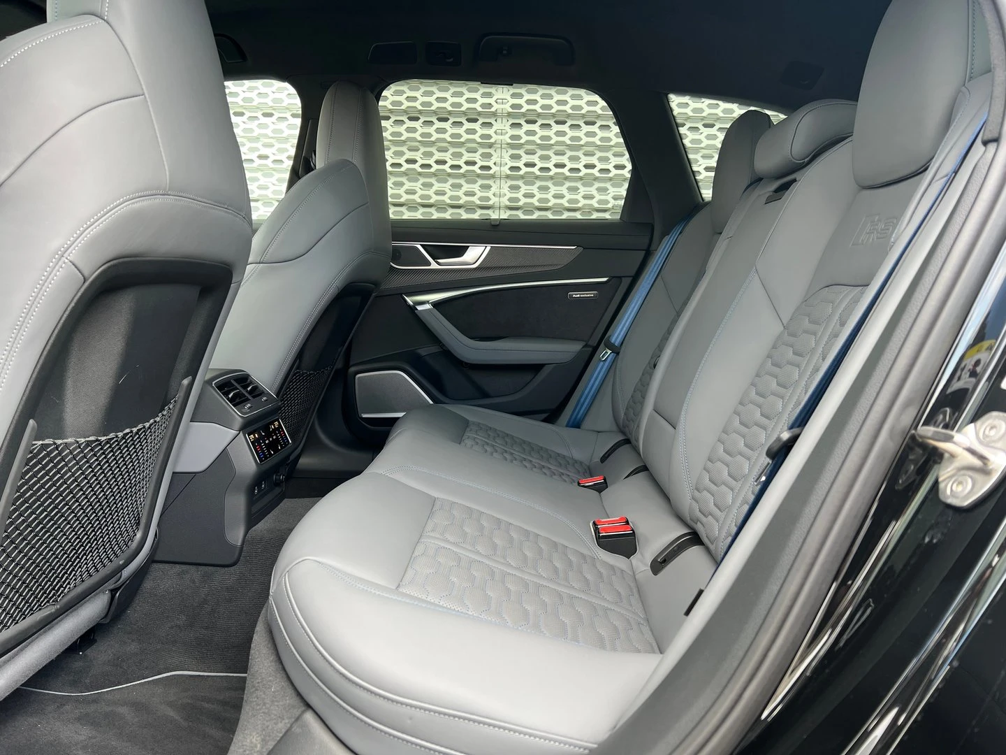Audi Rs6 Audi RS 6 Avant 4.0 TFSI quattro, снимка 11 - Автомобили и джипове - 51848897