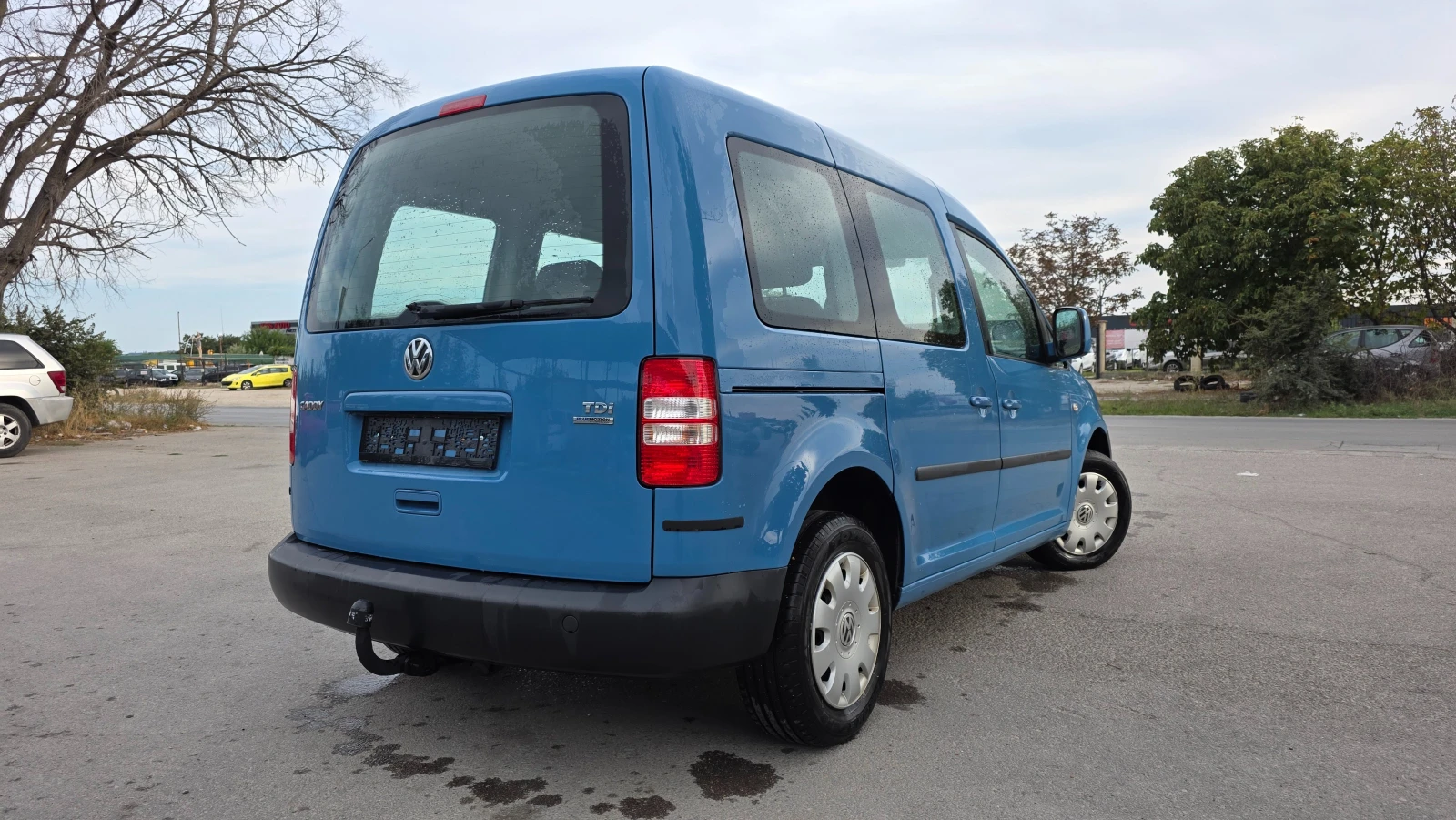 VW Caddy KATO ЧИСТО НОВ - изображение 7