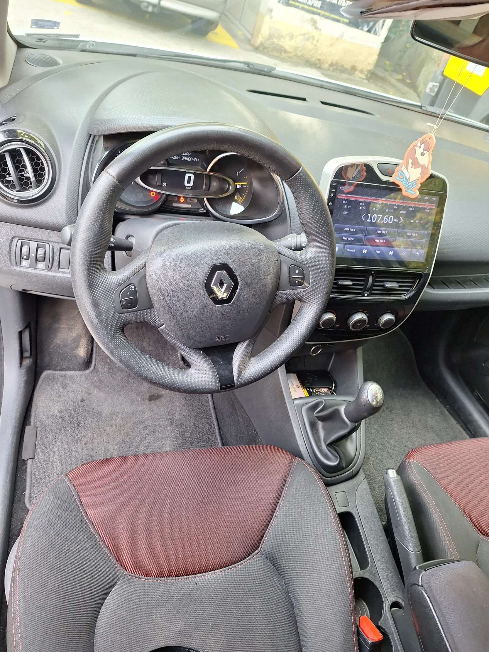 Renault Clio 1.5 - изображение 6