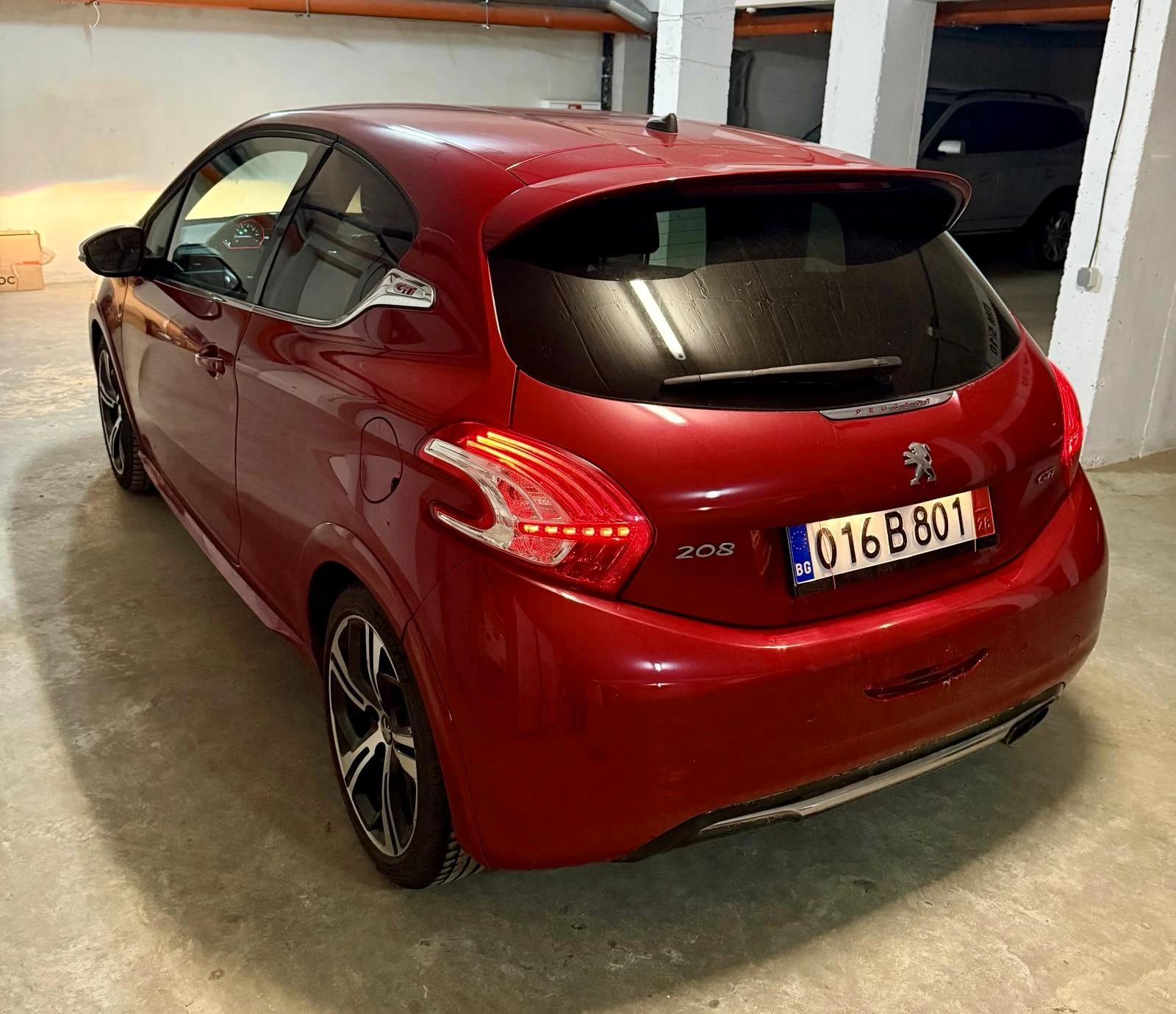 Peugeot 208 GTi TURBO 200 �.�. 2015�. | Mobile.bg � ����������� 6