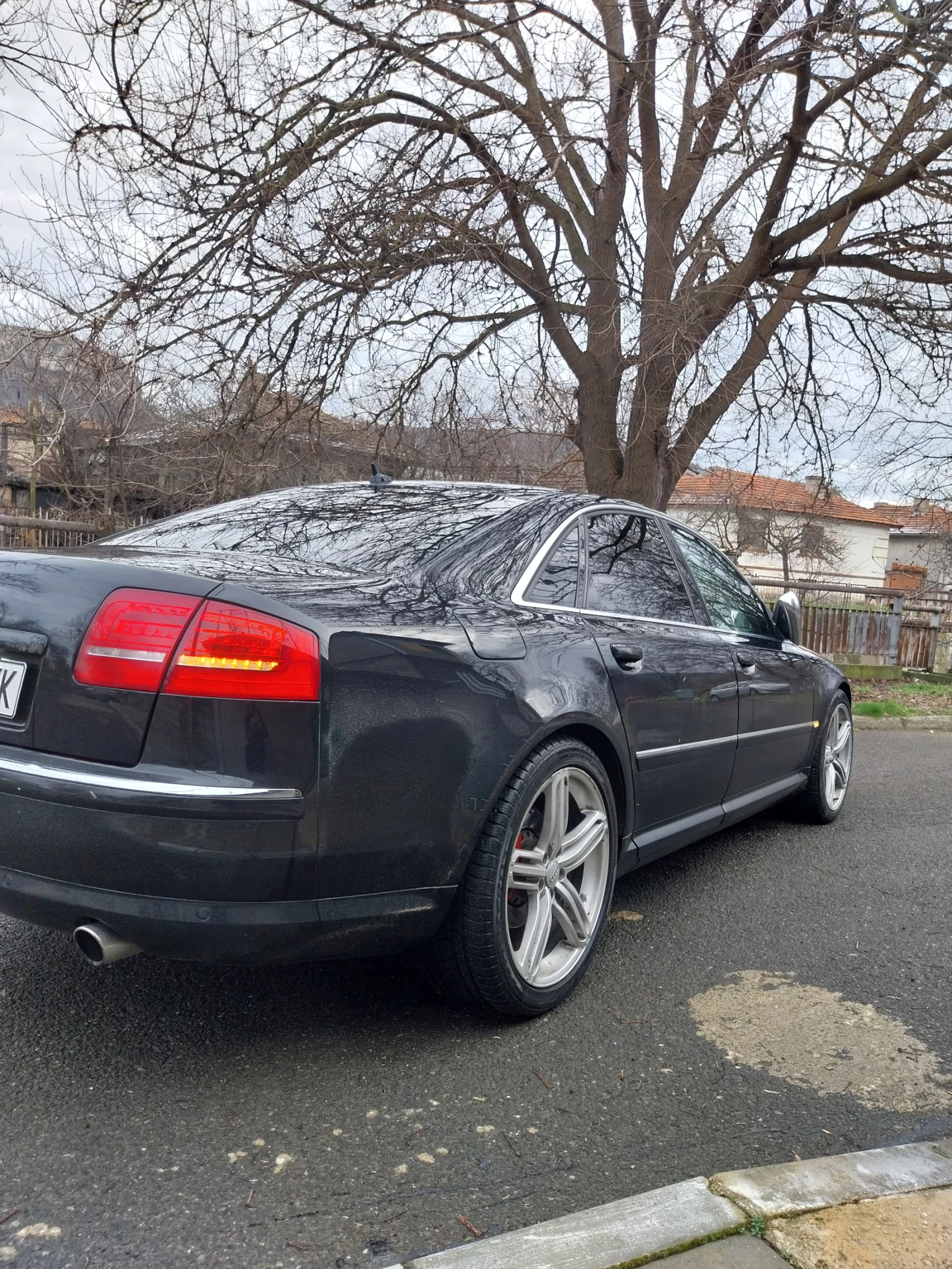 Audi A8 3.2 benzin много запазен аутомобил - изображение 6