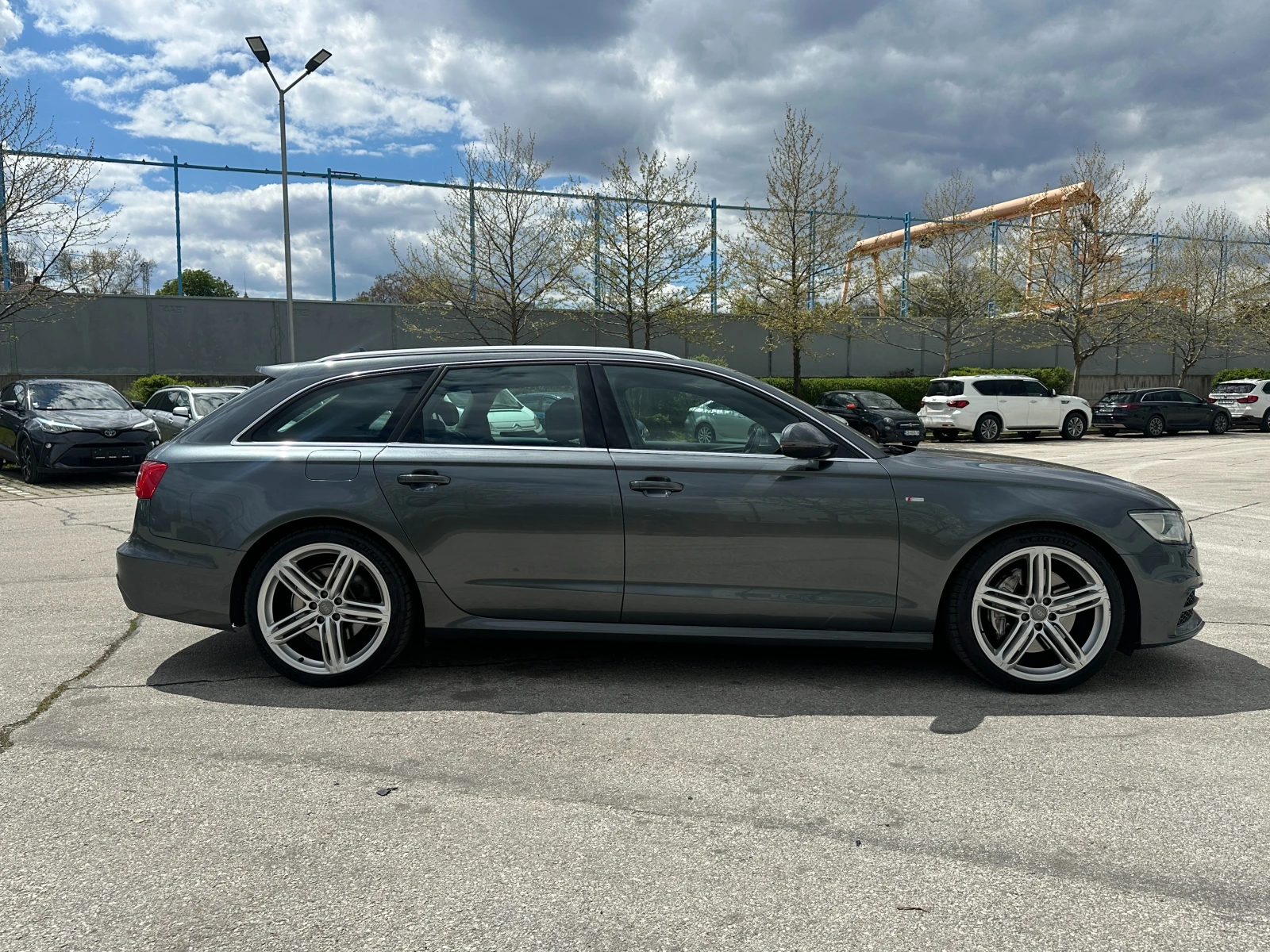 Audi A6 BiTdi/S-line/Active sound/БАРТЕР/ЛИЗИНГ/КОМЕНТАР, снимка 5 - Автомобили и джипове - 53355529