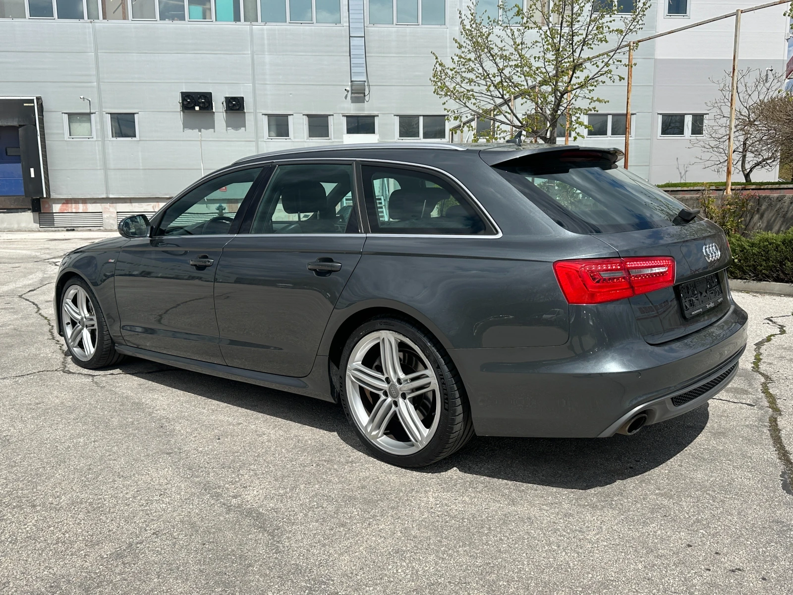 Audi A6 BiTdi/S-line/Active sound/БАРТЕР/ЛИЗИНГ/КОМЕНТАР, снимка 3 - Автомобили и джипове - 53355529