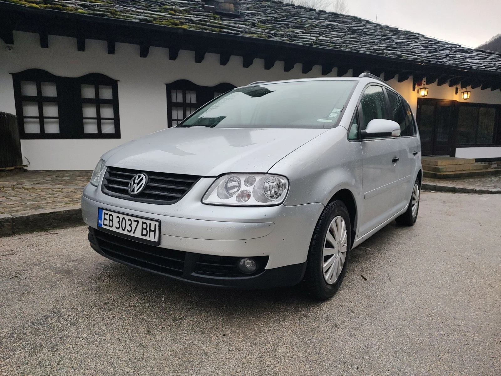 VW Golf 1.6i