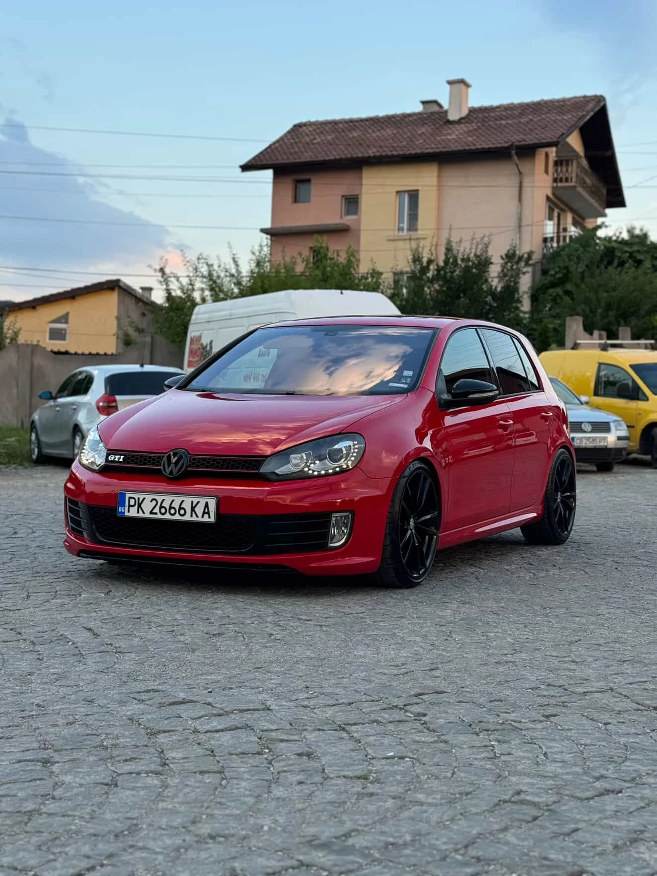 VW Golf 2.0 TFSI 35 Edition 330 к.с.