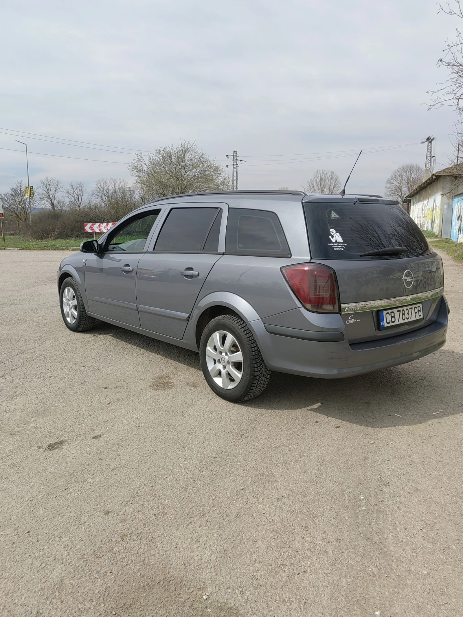 Opel Astra 1.6 , снимка 4 - Автомобили и джипове - 54028542