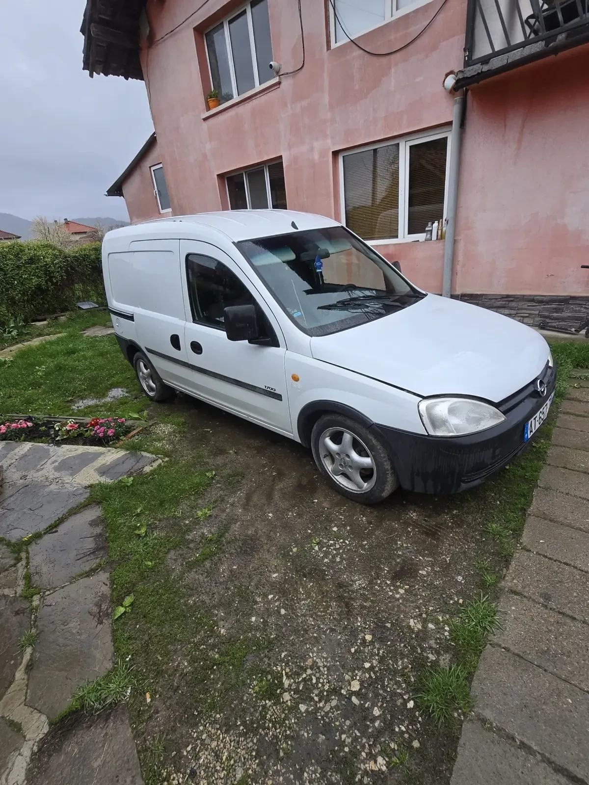 Opel Combo 1.7 дизел  исузо мотора. 2004г., снимка 2 - Автомобили и джипове - 54091007
