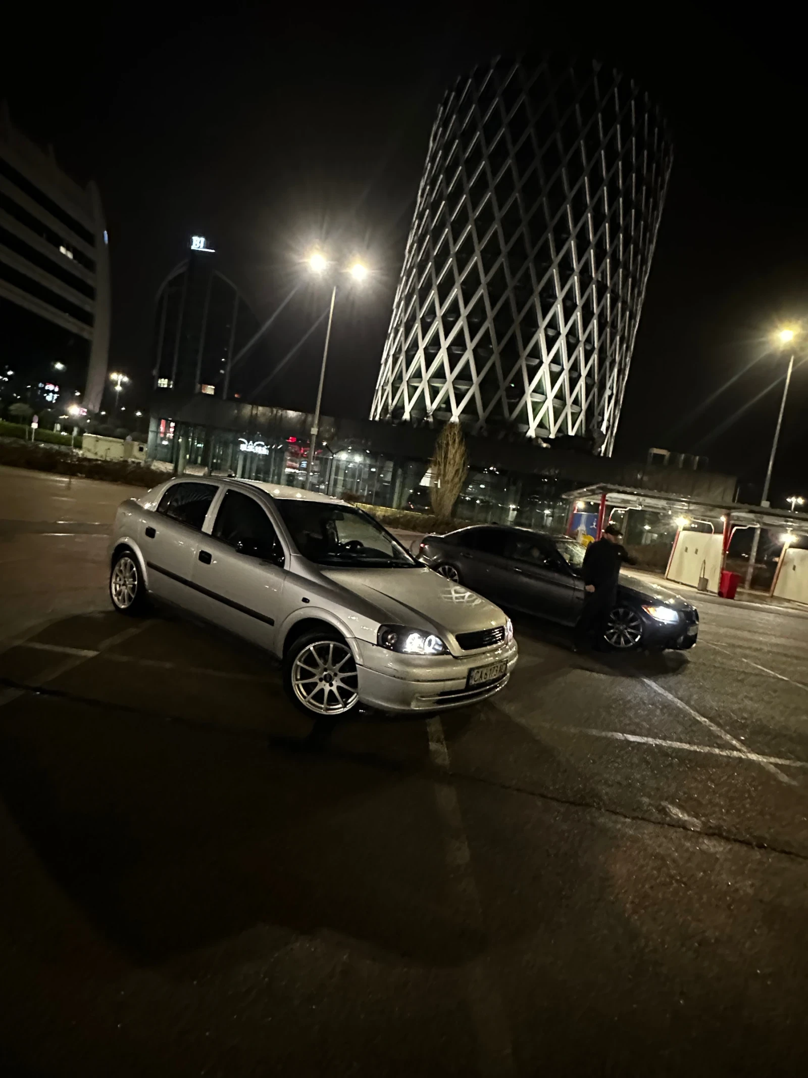 Opel Astra, снимка 3 - Автомобили и джипове - 54145981